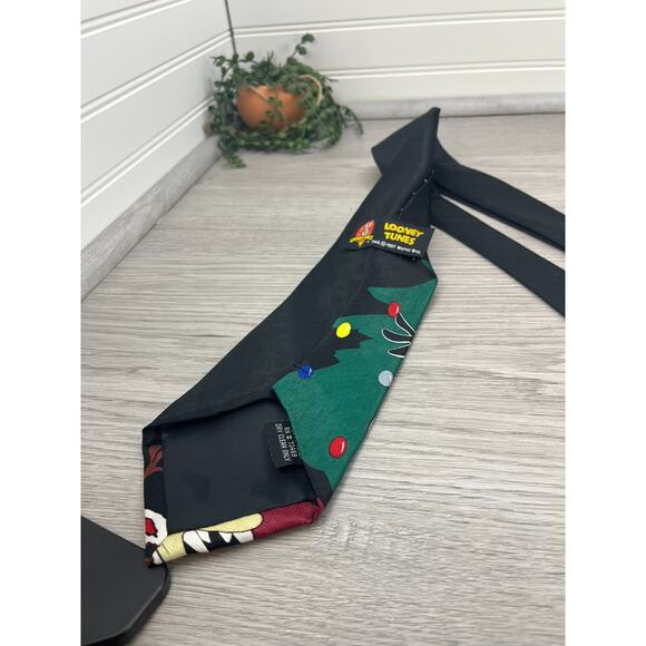 Mens Looney Toons 1997 Black Christmas Tie with Tasmanian Devil Taz & Daffy Duck - Picture 3 of 9